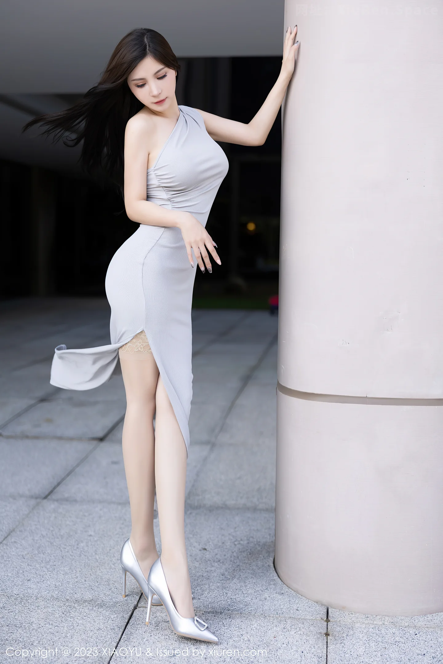 图片[3]-[XiaoYu画语界]Vol.1074 模特小蛮妖Yummy性感浅灰连衣裙露淡灰蕾丝内衣迷人诱惑写真81P-秀人网官方网站